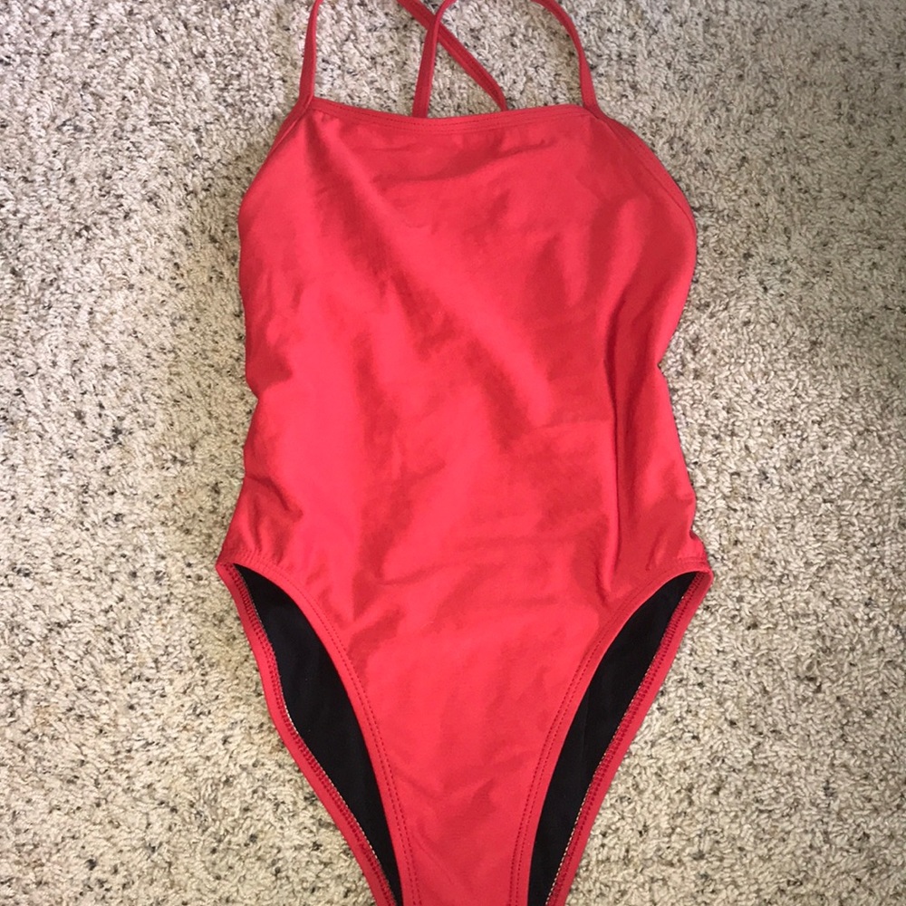 Red jolyn size 26